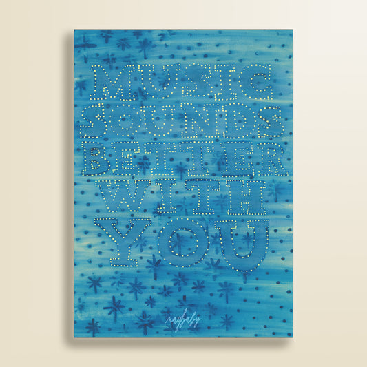 MUSIC SOUNDS BETTER - BLUE